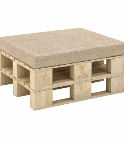 Woody Ottoman Seating